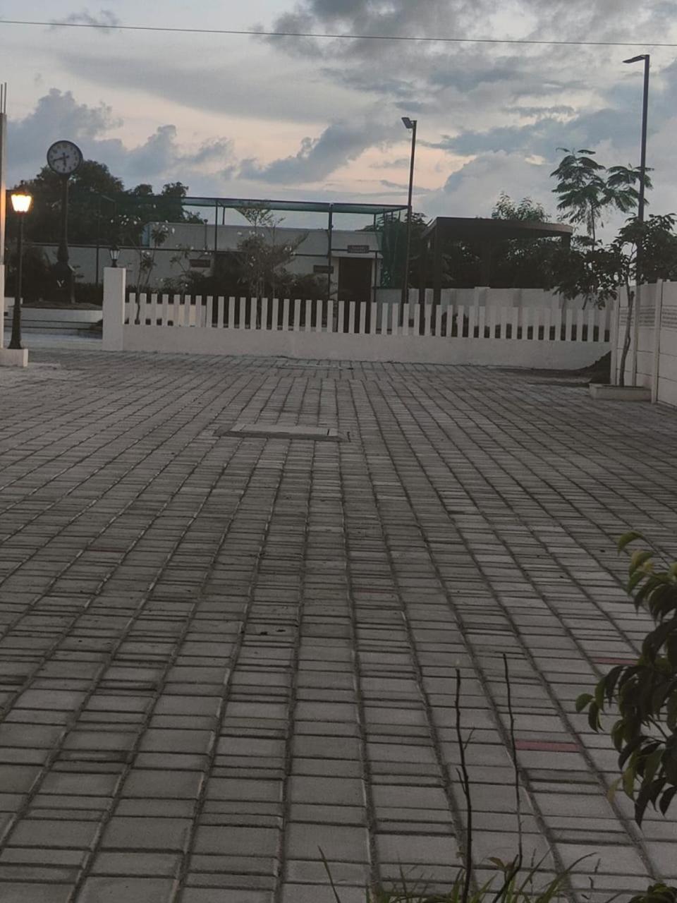Coco Nest Resort Mahabalipuram Bagian luar foto