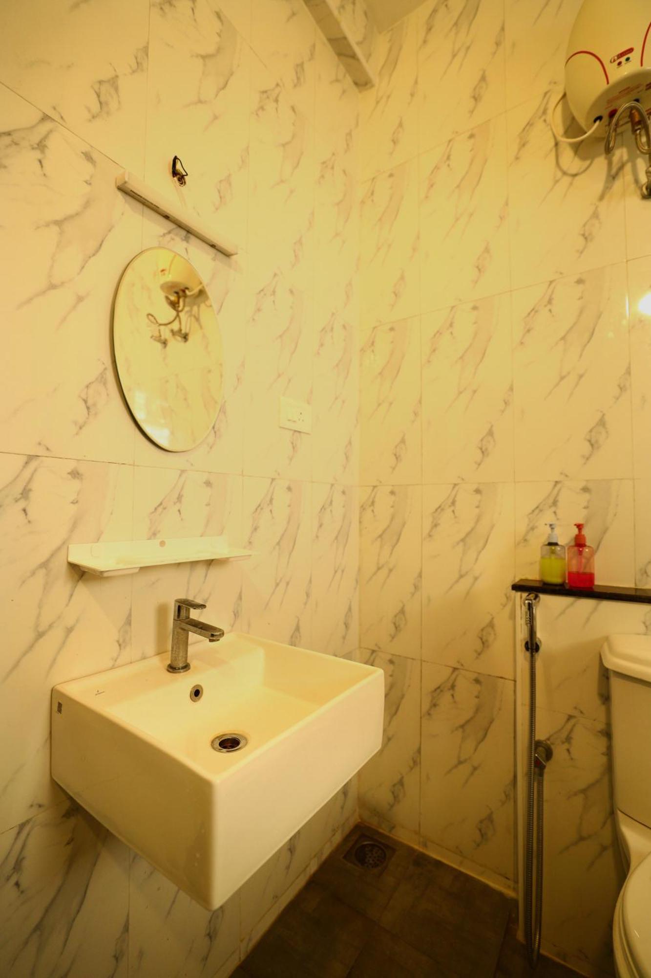 Coco Nest Resort Mahabalipuram Bagian luar foto